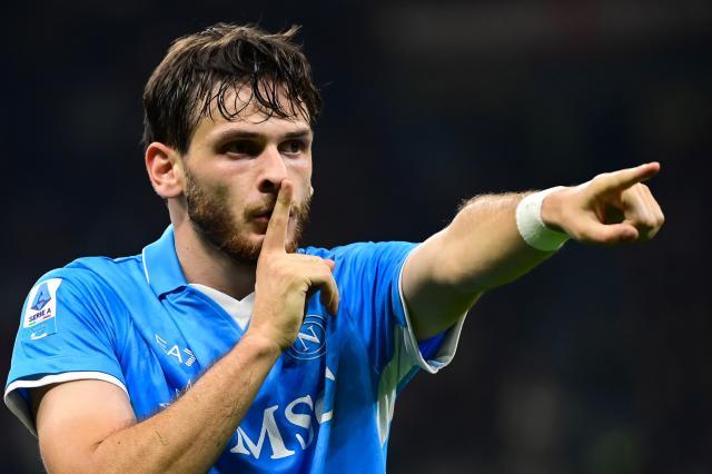 【早报】众神归位！曼城大胜，姆总双响，曼联掉链子！