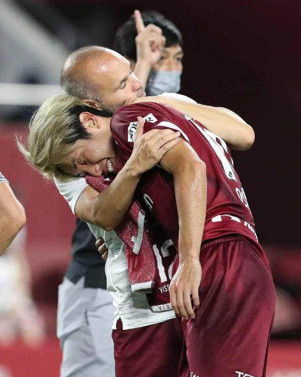 开云体育官方网站-火炉天伊涅斯塔38岁8天3赛 一切为了守护保级绿码