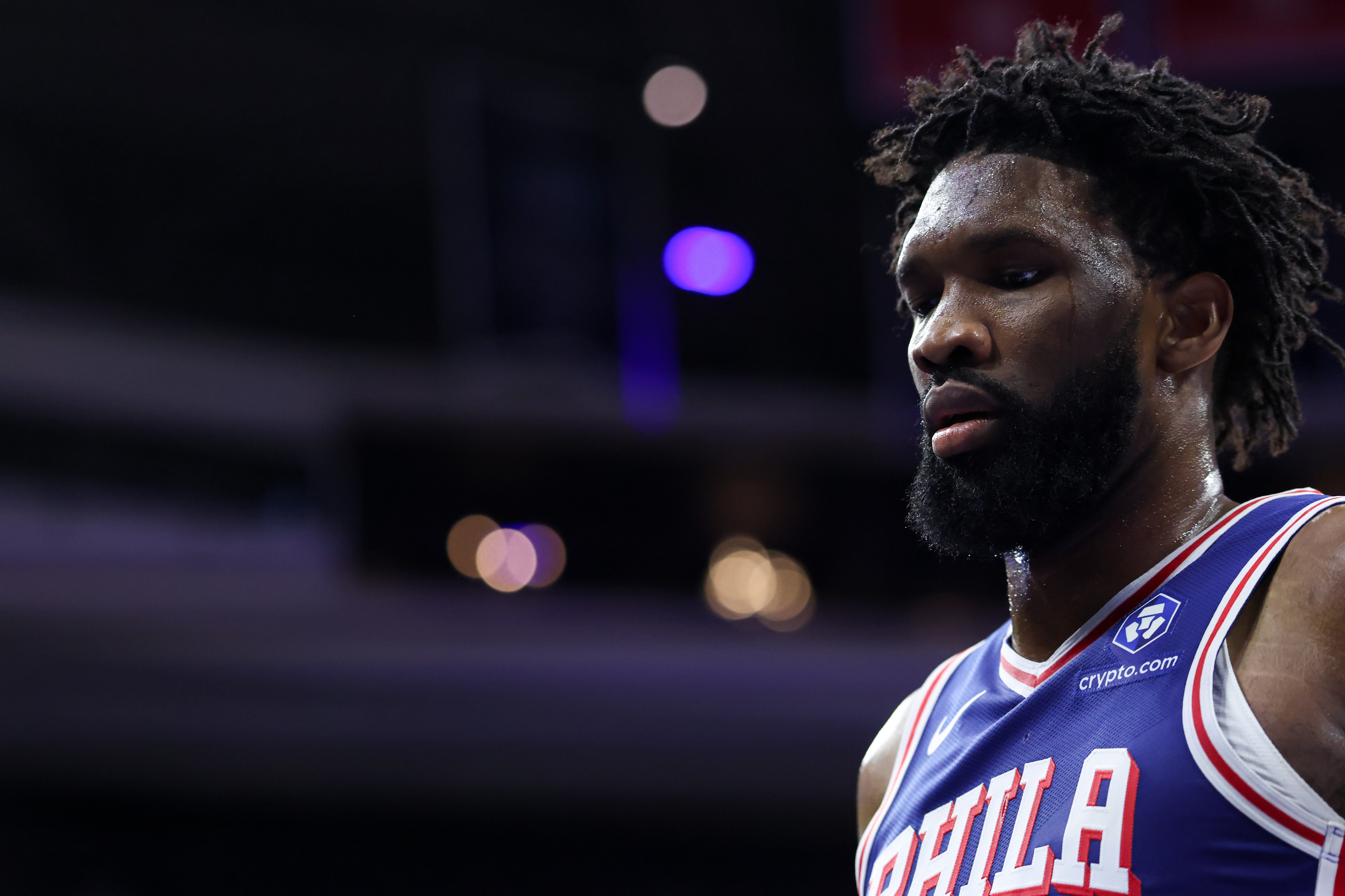 开云体育官方网站-中锋30+三双场次：恩比德生涯第六次 超奥拉朱旺&amp;升至第四