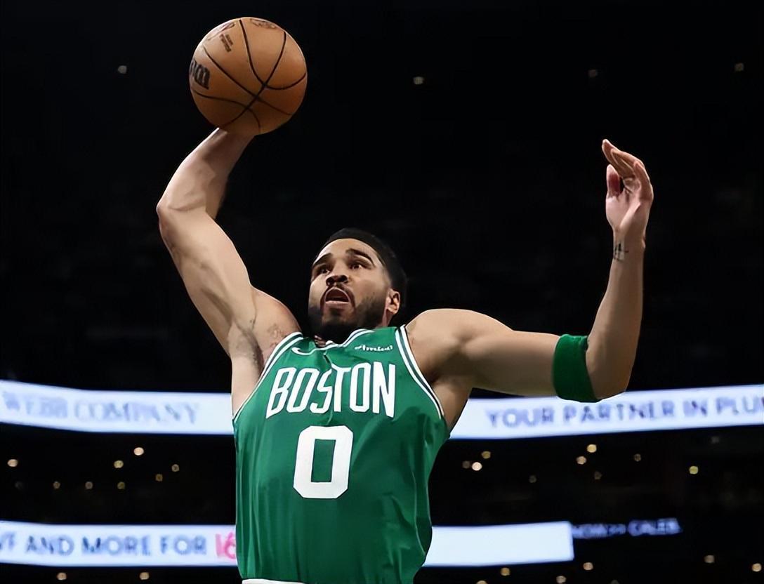 NBA常规赛明天3月17日赛程:勇士PK奇才,湖人PK火箭,马刺PK快船