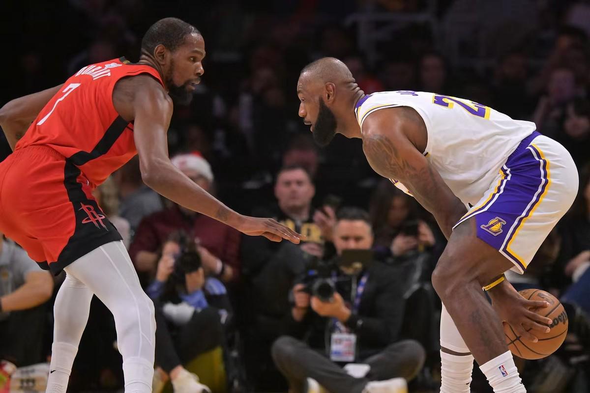开云官方网站-NBA排名大变脸!火箭湖人抢第3,3队争西部第5,骑士队第4难保