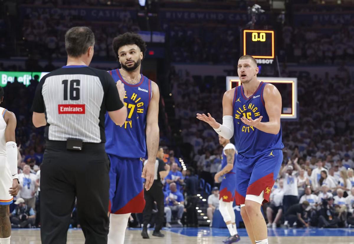 开云官方网站-NBA排名大变脸!火箭湖人抢第3,3队争西部第5,骑士队第4难保